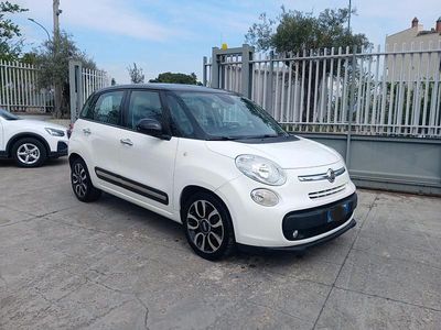 Usata Fiat 500L Lounge 85 CV (62 kW) 2012 Bianco Monovolume