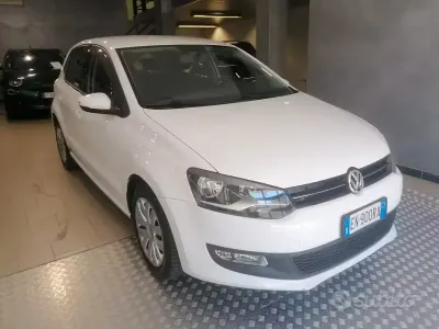 Usata VW Polo Comfortline 75 CV (55 kW) 2012 Bianco Utilitaria