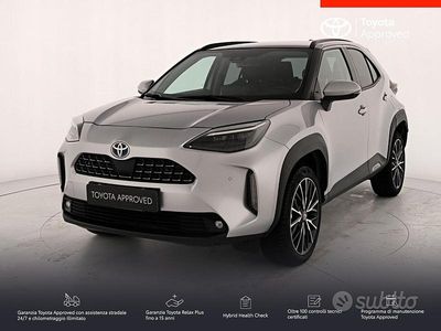 Usata Toyota Yaris Cross Lounge 116 CV (85 kW) 2023 Argento SUV