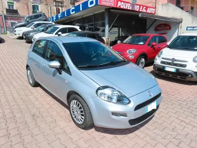 Usata Fiat Punto 69 CV (50 kW) 2014 Grigio Utilitaria