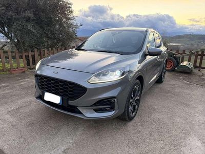 Usata Ford Kuga ST-Line 152 CV (111 kW) 2021 Grigio SUV