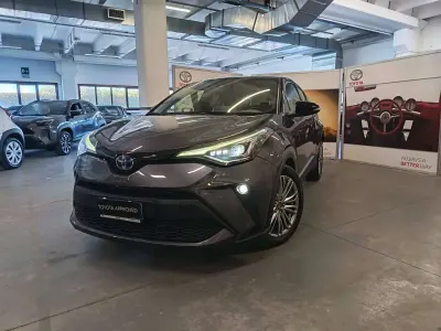 Usata Toyota C-HR