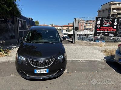Gebraucht Lancia Ypsilon S 69 PS (50 kW) 2022 Schwarz Kleinwagen