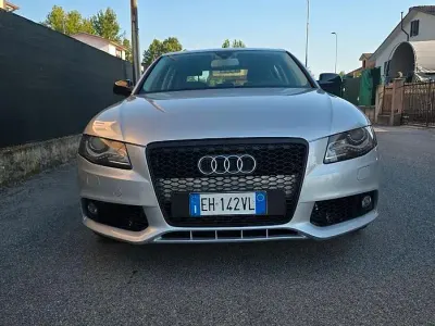 Usata Audi A4 120 CV (88 kW) 2011 Grigio Berlina