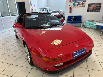 Usata Toyota MR2 200 CV (147 kW) 1992 Rosso Cabrio