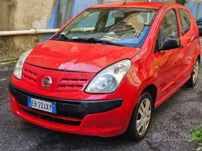 Usata Nissan Pixo 68 CV (50 kW) 2009 Rosso Utilitaria