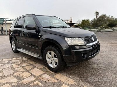 Usata Suzuki Grand Vitara 130 CV (95 kW) 2006 Nero SUV