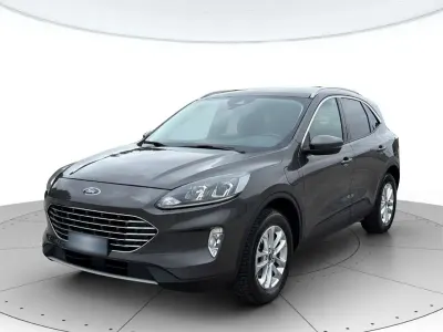 Usata Ford Kuga Business Edition 152 CV (111 kW) 2022 Grigio metall. SUV
