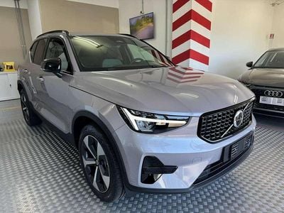 Nouvelle Volvo C40 Plus 119 kW (163 ch) 2026 Argent SUV