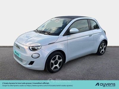Usata Fiat 500e Passion 42 kW (58 CV) 2021 Blu Cabrio