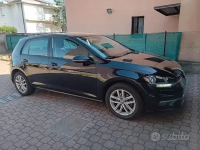 Usata VW Golf VII Business 115 CV (84 kW) 2019 Bluazzurro Berlina