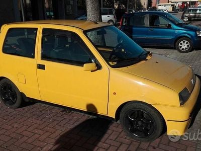 Second-hand Fiat Cinquecento 54 CP (39 kW) 1997 Galben Hatchback