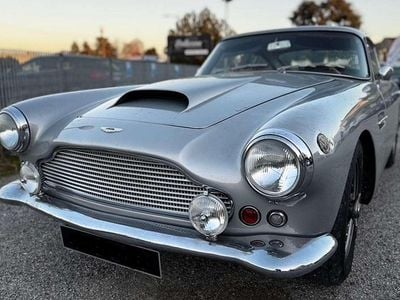 Usata Aston Martin DB4 243 CV (178 kW) 1960 Grigio Coupé