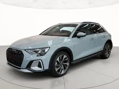 Usata Audi A3 Advanced Plus 150 CV (110 kW) 2024 Grigio freccia perla Berlina