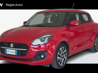 Usata Suzuki Swift 83 CV (61 kW) 2023 Rosso Utilitaria