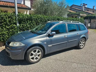 Usata Renault Mégane GrandTour 111 CV (81 kW) 2006 Grigio Station wagon