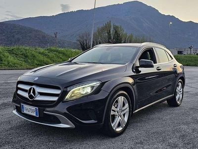 Usata Mercedes GLA200 136 CV (100 kW) 2016 Nero SUV