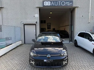Usata VW Golf VIII GTI 245 CV (180 kW) 2024 Bianco Berlina