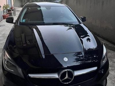 Mercedes CLA200