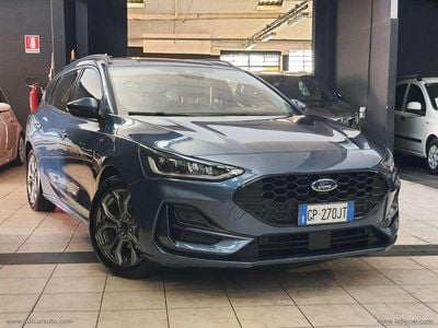 Blu/azzurro Usata 2023 Ford Focus ST-Line Station wagon | 15.990 € (Ottimo prezzo)