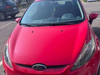 Usata Ford Fiesta Titanium 95 CV (69 kW) 2010 Utilitaria