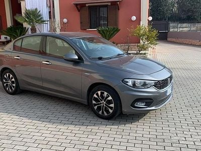 Usata Fiat Tipo 95 CV (69 kW) 2016 Grigio Berlina