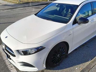 Usata Mercedes A180 Premium 116 CV (85 kW) 2021 Berlina