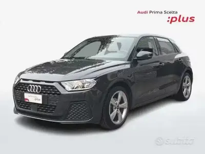 Usata Audi A1 Sportback Admired 95 CV (69 kW) 2021 Grigio Utilitaria
