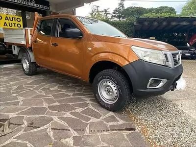 Usata Nissan Navara N-Connecta 163 CV (119 kW) 2017 Marrone Pick-up