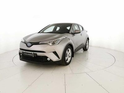 usata Toyota C-HR 1.8 hv Active fwd e-cvt del 2017 usata a San Giovanni Teatino