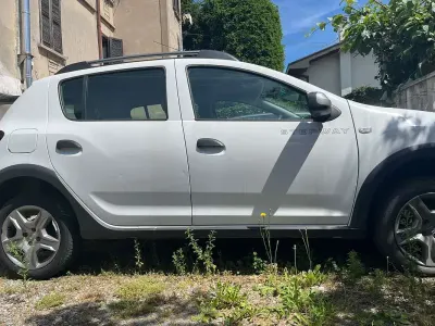 Usata Dacia Sandero Stepway 73 CV (53 kW) 2019 Berlina