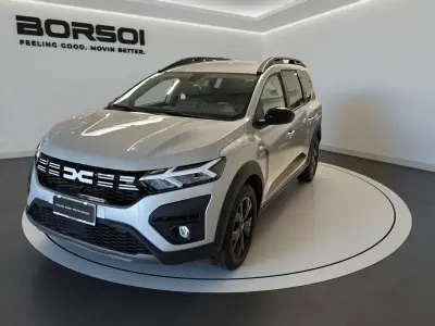 Usata Dacia Jogger Extreme 101 CV (74 kW) 2023 Argento Monovolume