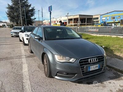 Usata Audi A3 Business 110 CV (80 kW) 2016 Grigio Berlina