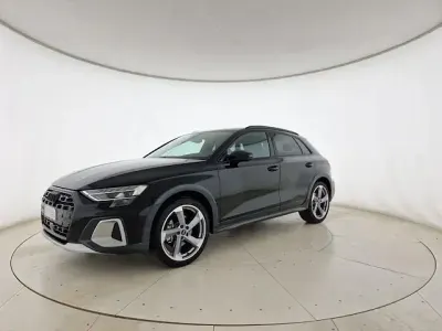 Usata Audi A3 Comfort 150 CV (110 kW) 2025 Nero mito metallizzato Berlina