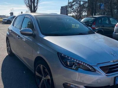 Begagnad Peugeot 308 131 HK (96 kW) 2017 Grå Sedan