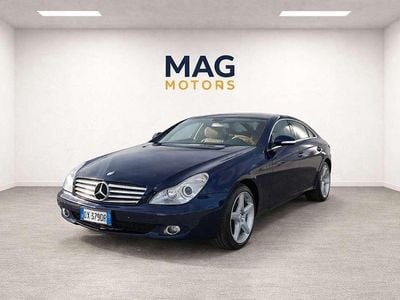 Usata Mercedes CLS320 224 CV (164 kW) 2005 Blu/azzurro Berlina