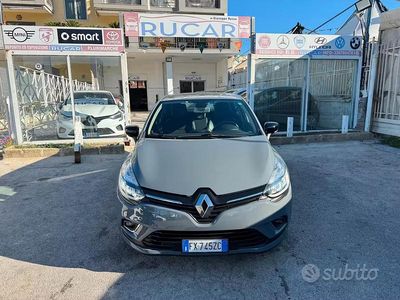 Usata Renault Clio IV 75 CV (55 kW) 2019 Grigio Berlina