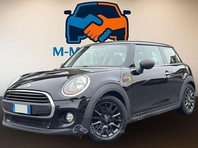 Usata Mini Cooper 75 CV (55 kW) 2016 Nero Utilitaria