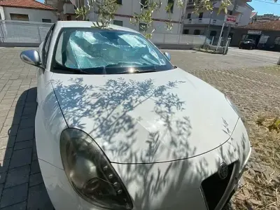 Usata Alfa Romeo Giulietta 120 CV (88 kW) 2017 Bianco Utilitaria