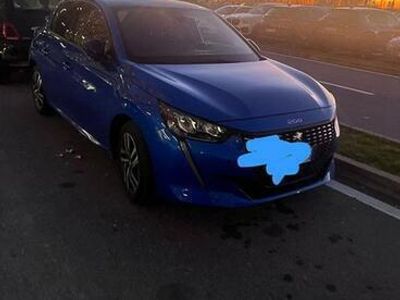 Blu Usata 2022 Peugeot 208 Utilitaria | 13.000 € (Buon prezzo)