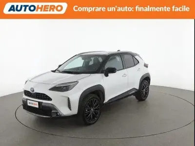 Begagnad Toyota Yaris Cross 92 HK (67 kW) 2022 Vit SUV