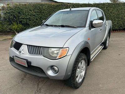 usata Mitsubishi L200 L200d.cab 2.5 di-d Intense