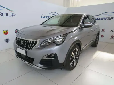 Usata Peugeot 3008 Allure 181 CV (133 kW) 2020 Grigio SUV