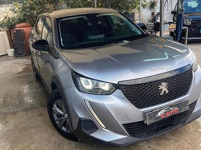 Usata Peugeot 2008 Active 131 CV (96 kW) 2021 Grigio SUV
