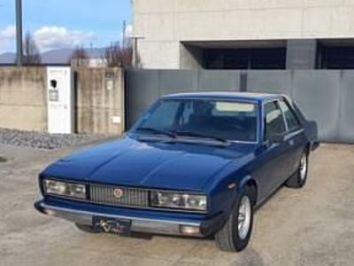 Usata Fiat 130 165 CV (121 kW) 1975 Blu Berlina