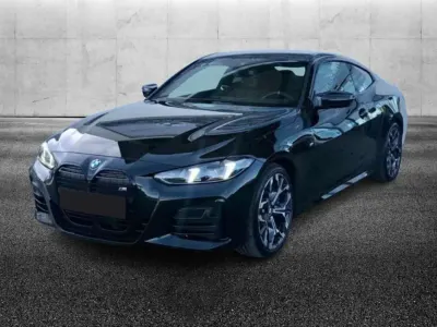 Usata BMW M440 374 CV (275 kW) 2025 Nero Berlina