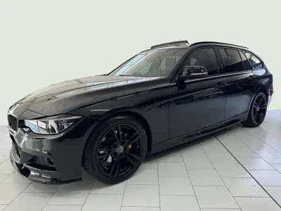 Begagnad BMW 320 M Sport 190 HK (139 kW) 2019 Svart Kombi