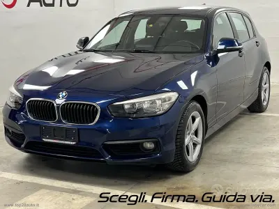 Occasion BMW 118 Advantage 150 PK (110 kW) 2016 Blauw Hatchback