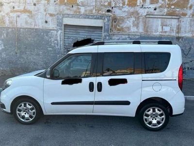 usata Fiat Doblò 1.6 mjt 16v Easy 120cv 7p.ti