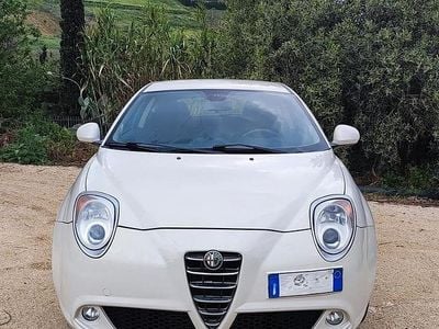 Usata Alfa Romeo MiTo Distinctive 85 CV (62 kW) 2015 Bianco Utilitaria